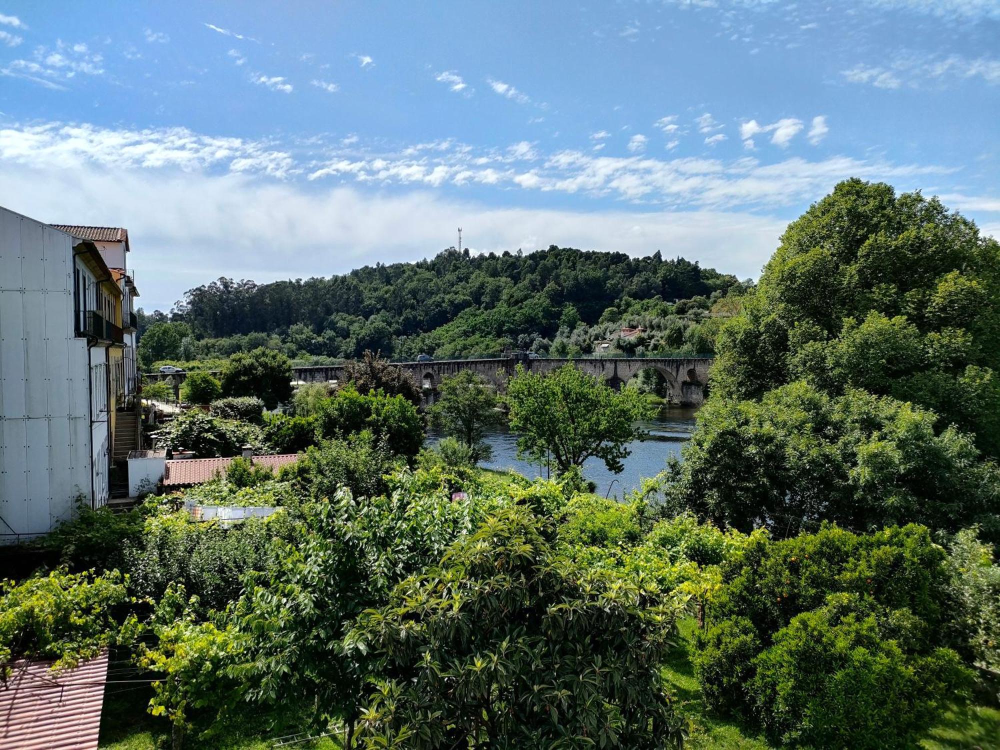 Cantinho Do Rio * Ponte da Barca